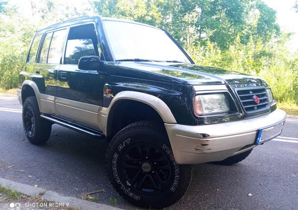 Suzuki Vitara cena 25900 przebieg: 240000, rok produkcji 1996 z Białystok małe 232